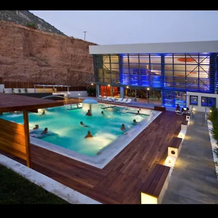 Appartement It's New New Building 2014 Loutráki